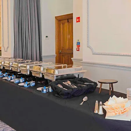 מלון The Grand By Sunday