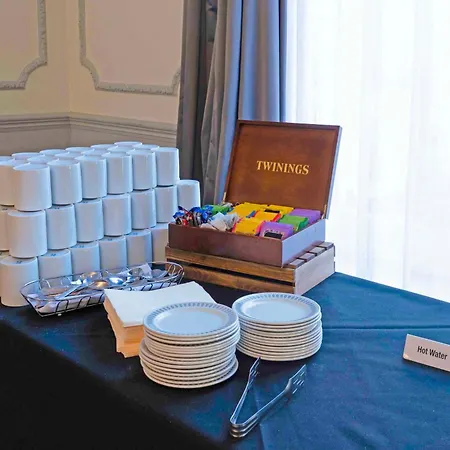 מלון The Grand By Sunday 4*