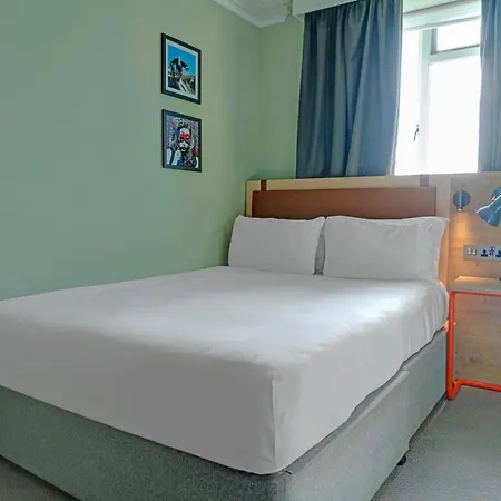 The Grand By Sunday מלון