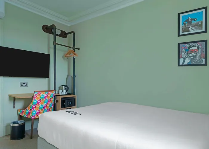 The Grand By Sunday فندق