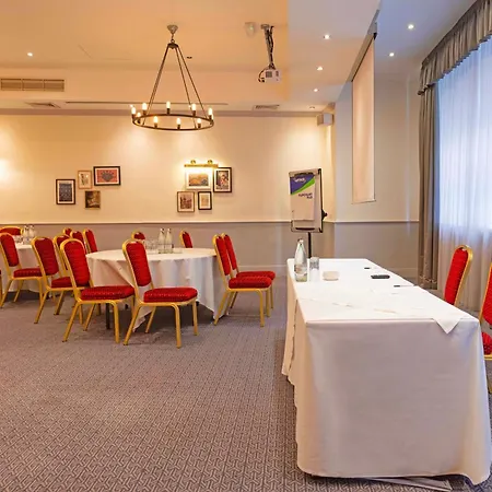 Szálloda The Grand By Sunday 4*