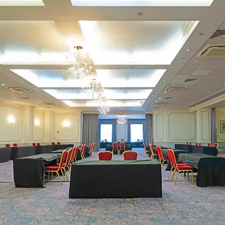 Szálloda The Grand By Sunday 4*