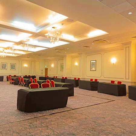 Hotel Grand By Sunday