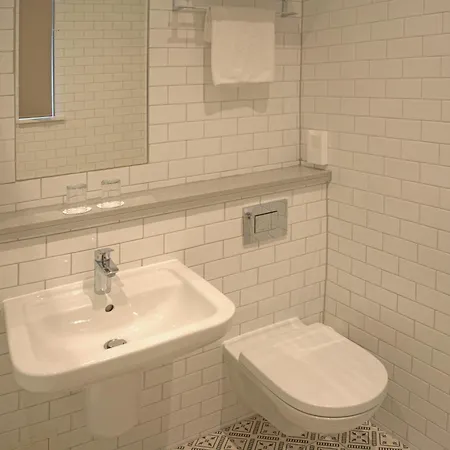 The Grand By Sunday 4* 布里斯托