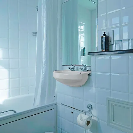 Szálloda The Grand By Sunday 4*