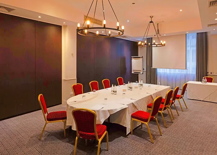 酒店 The Grand By Sunday