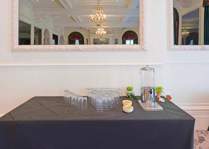 The Grand By Sunday 4* Bristol