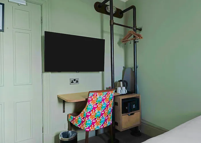 Hotel The Grand By Sunday 4*