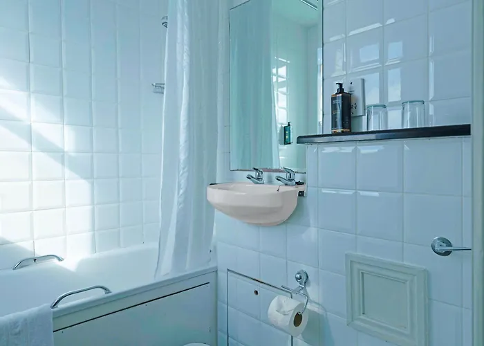 Hotel The Grand By Sunday 4*