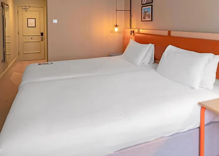 The Grand By Sunday Hotel Bristol