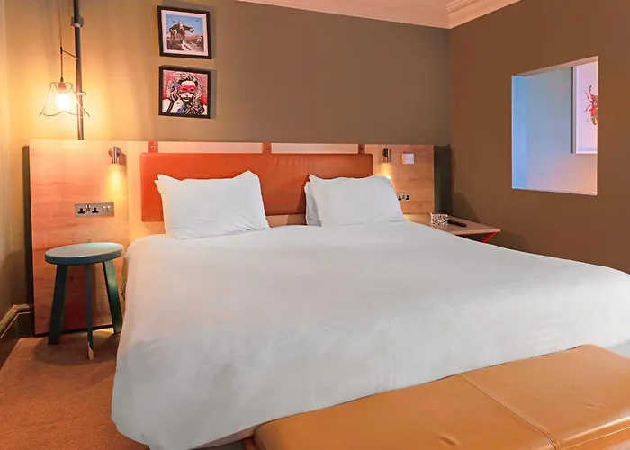 Hotel The Grand By Sunday